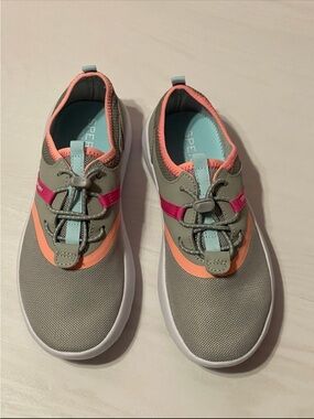 Sperry Kids Olive Water Shoes with Coral & Pink Trim